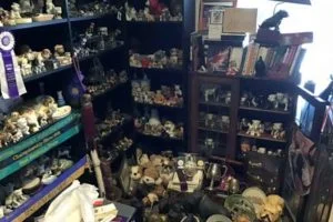 bulldogs antiques worldwide- bulldogs-antiques