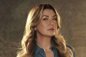 How tall is Ellen Pompeo